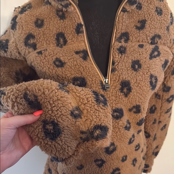 Brown Leopard Print Fleece Pullover - Picture 3 of 6